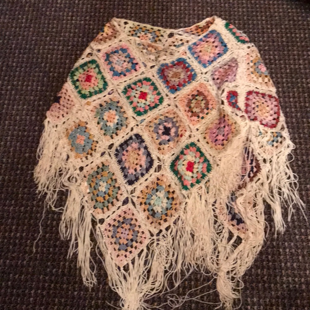 Cute women’s poncho
